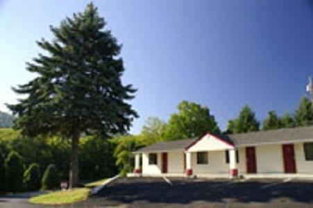 Appalachian Motel Vernon Exterior photo